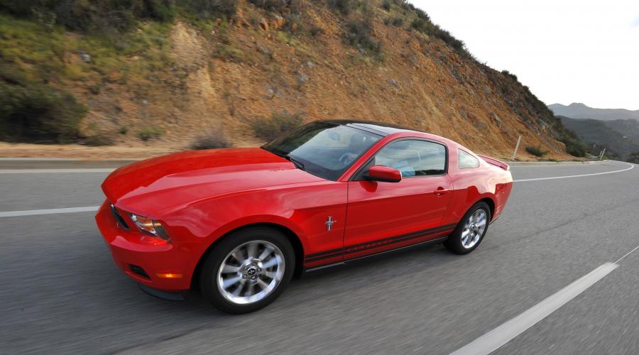  Ford Mustang V6 2011 года  (фото 87 из 93)